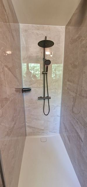 Douche à l’italienne